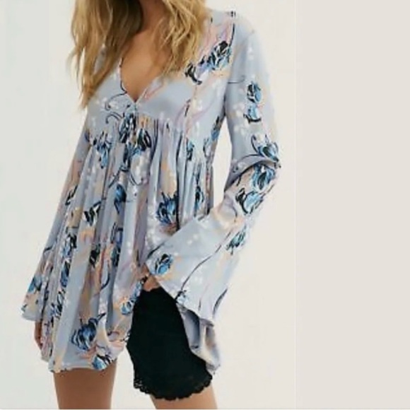 Free People Dresses & Skirts - FREE PEOPLE Bella Printed Blur Blue Floral Tunic Dress Size S